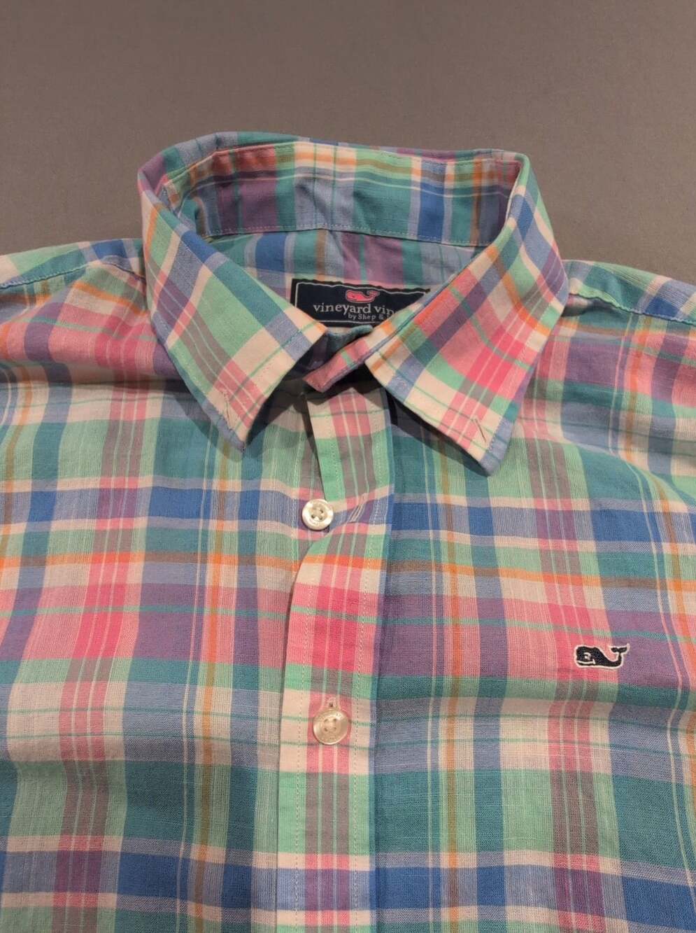 Vineyard Vines Whale Shirt Size XL (16) Multicolor Plaid Button Down